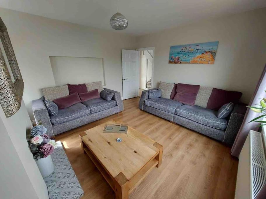 Modern 4 Bedroom House In Weymouth Sunny Corner Екстериор снимка